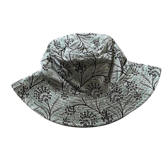 J. Crew Reversible Bucket Hat in Ratti Paisley NEW - Picture 3 of 5
